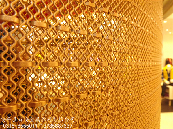 金屬網(wǎng)簾效果